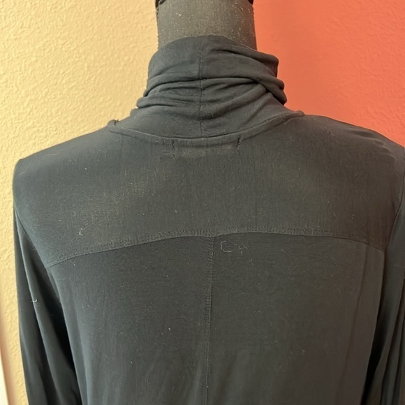 Prana Yvette Lightweight Turtleneck Top - Picture 7 of 8